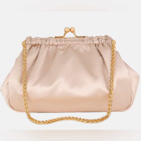 Jewel Badgley Mischka Handbags - BNWT - JEWEL BADGLEY MISCHKA Cosima Elegant Pouch Clutch